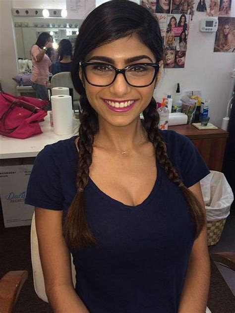 miakhalifa videos|Mia Khalifa Pornstar Vidéos